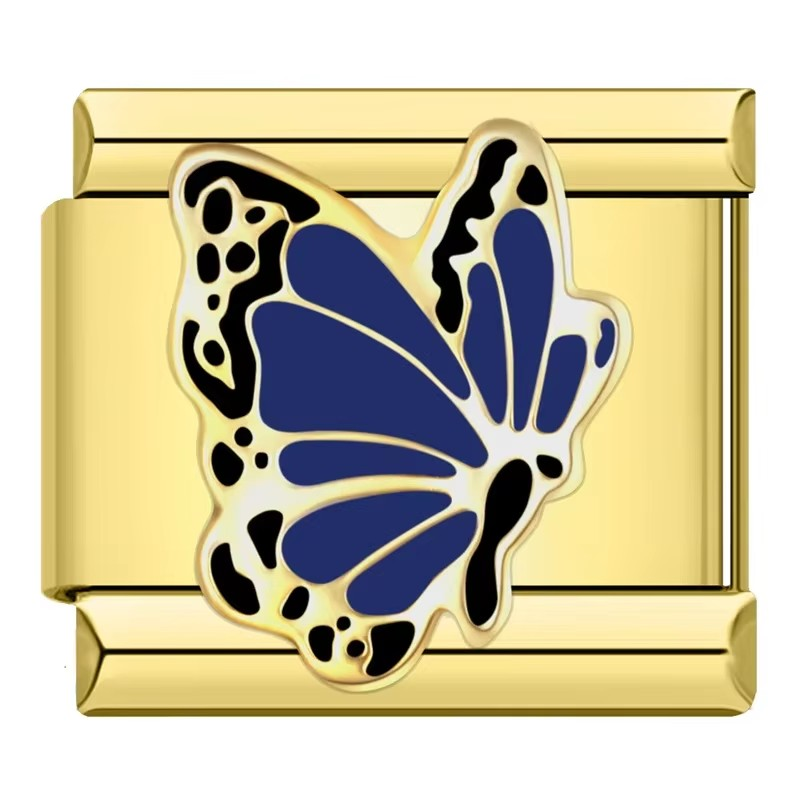 GOLDEN CHARMS