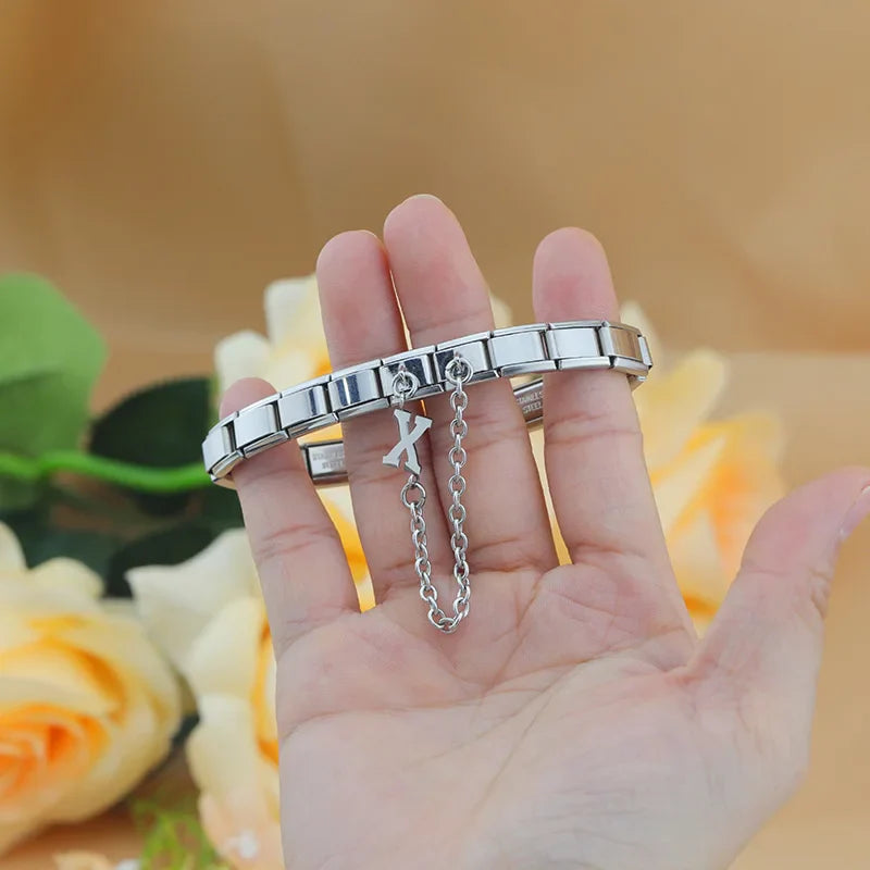 26 Letter Chain DJ1062