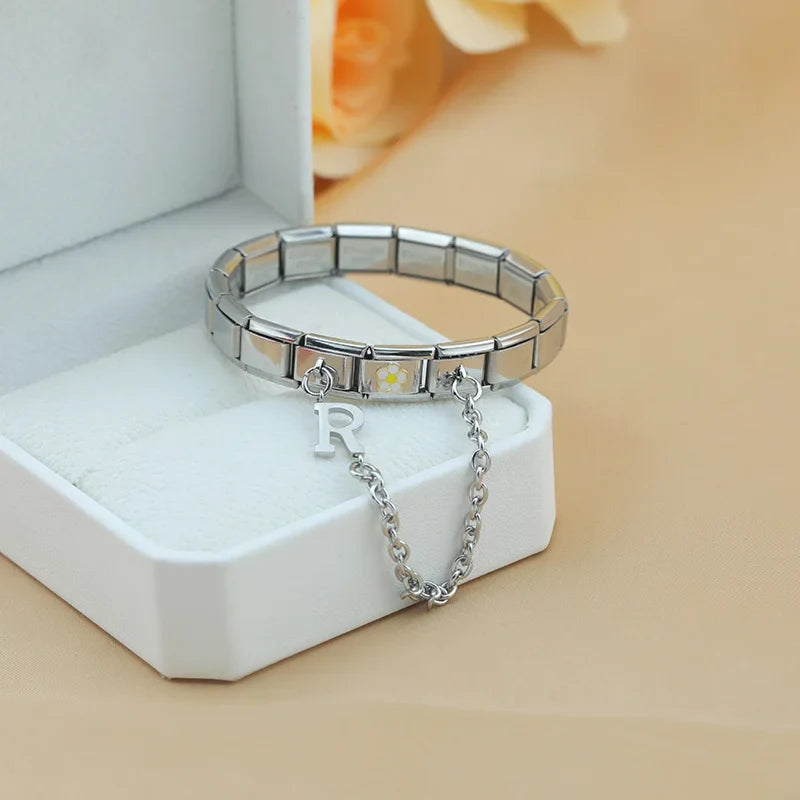26 Letter Chain DJ1062