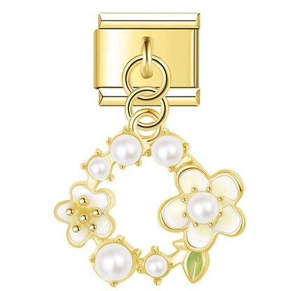 Pearl Floral Wreath & Bumblebee Heart Dangle Italian Charms in Gold — Pearl Daisy & Bee Heart Dangle Links