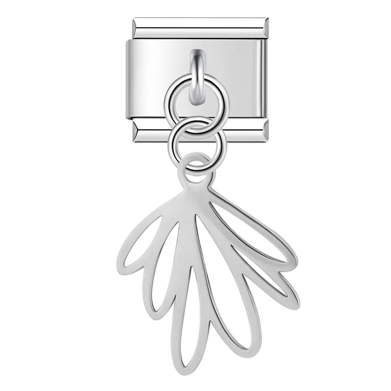 Hollowed Leaves  DJ1262