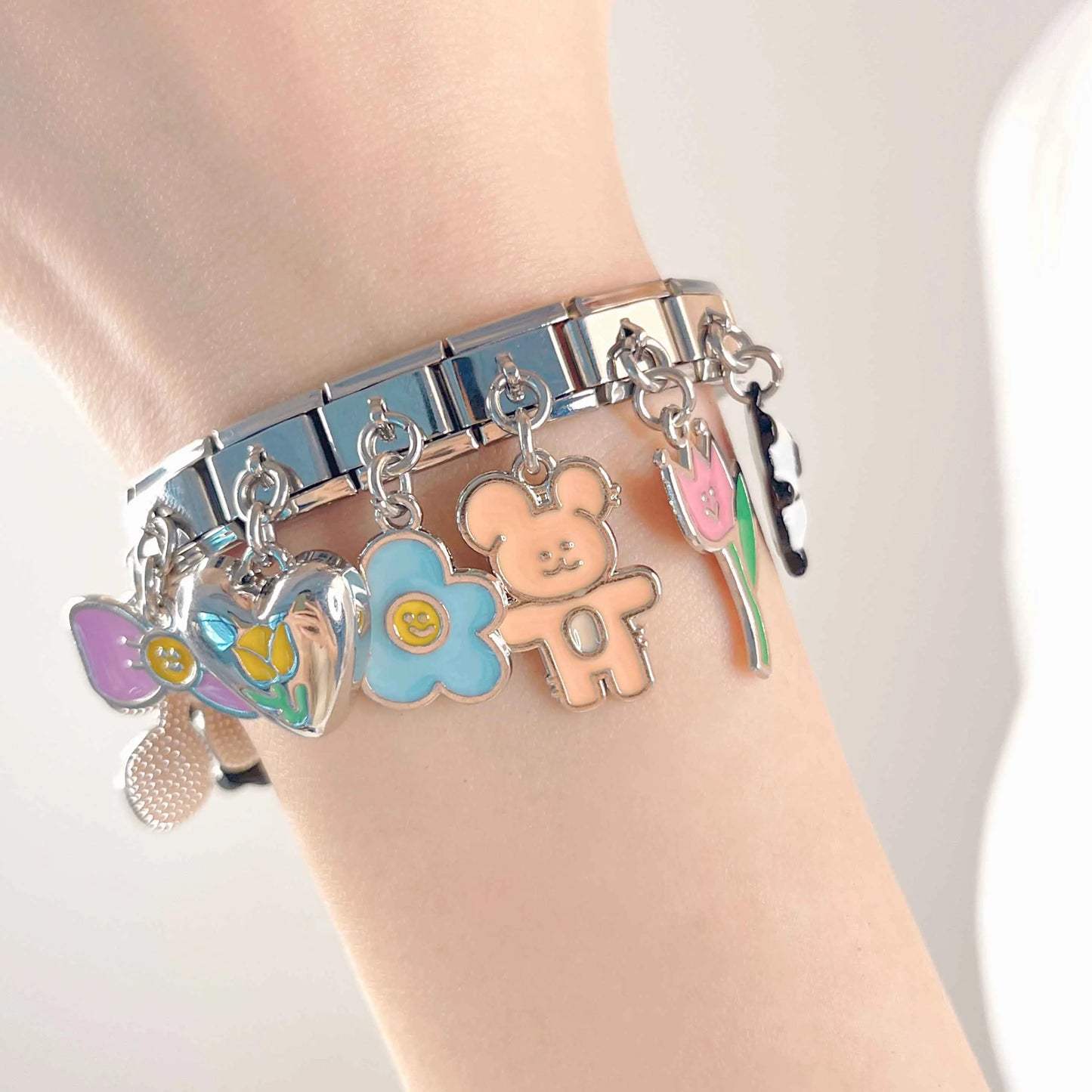 funny Bear Flower Cherry Tulip Heart Bowknot charms