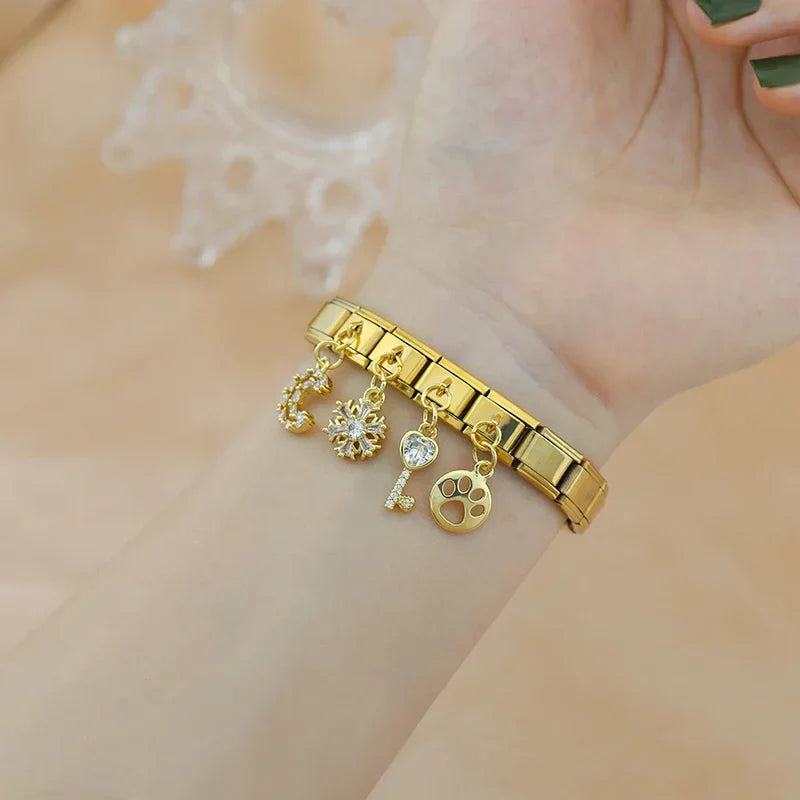 Moon Key Sailboat DJ1283