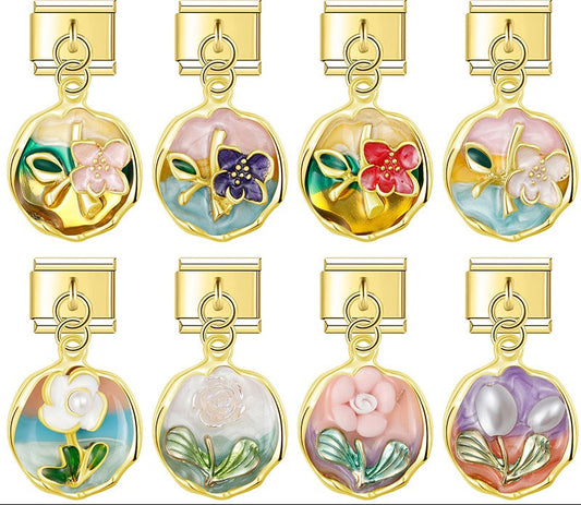 flower design in gold 