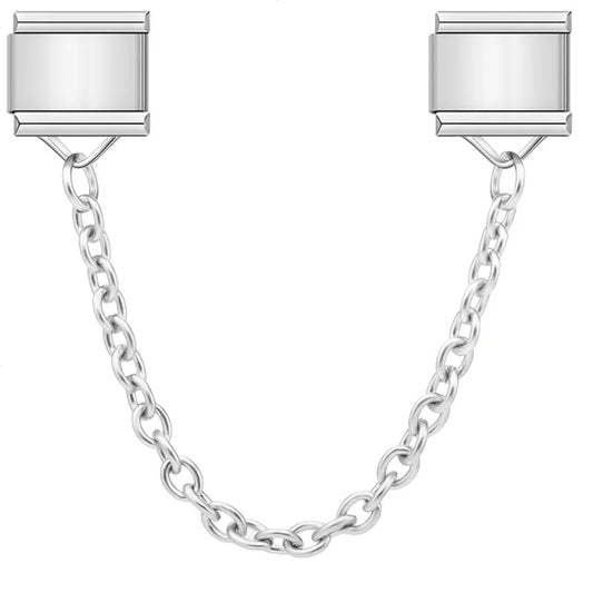 A 9mm silver Italian charm double-link connected by a 7cm polished cable safety chain for modular bracelet security.
